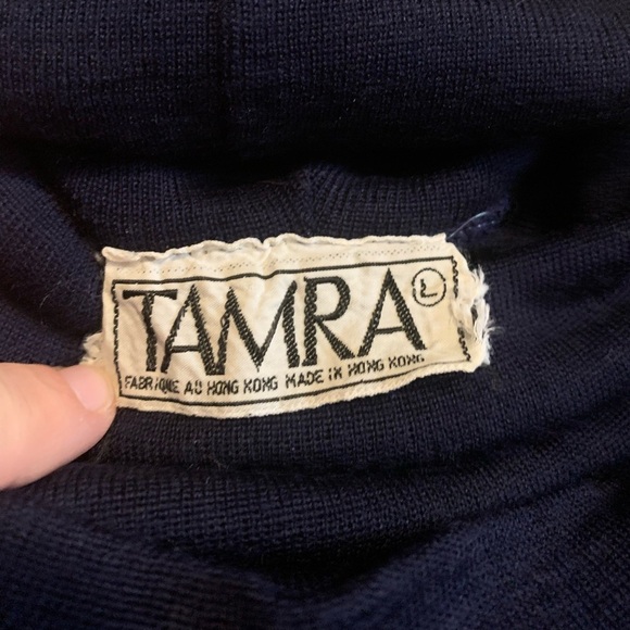 Vintage TAMRA Navy Blue Cowl Neck/Turtleneck Sweater Made in Hong Kong Size L - Picture 3 of 7